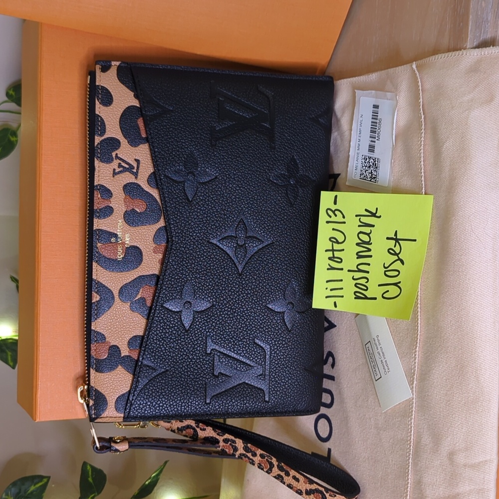 Louis Vuitton Wild At Heart Melanie MM Pouch